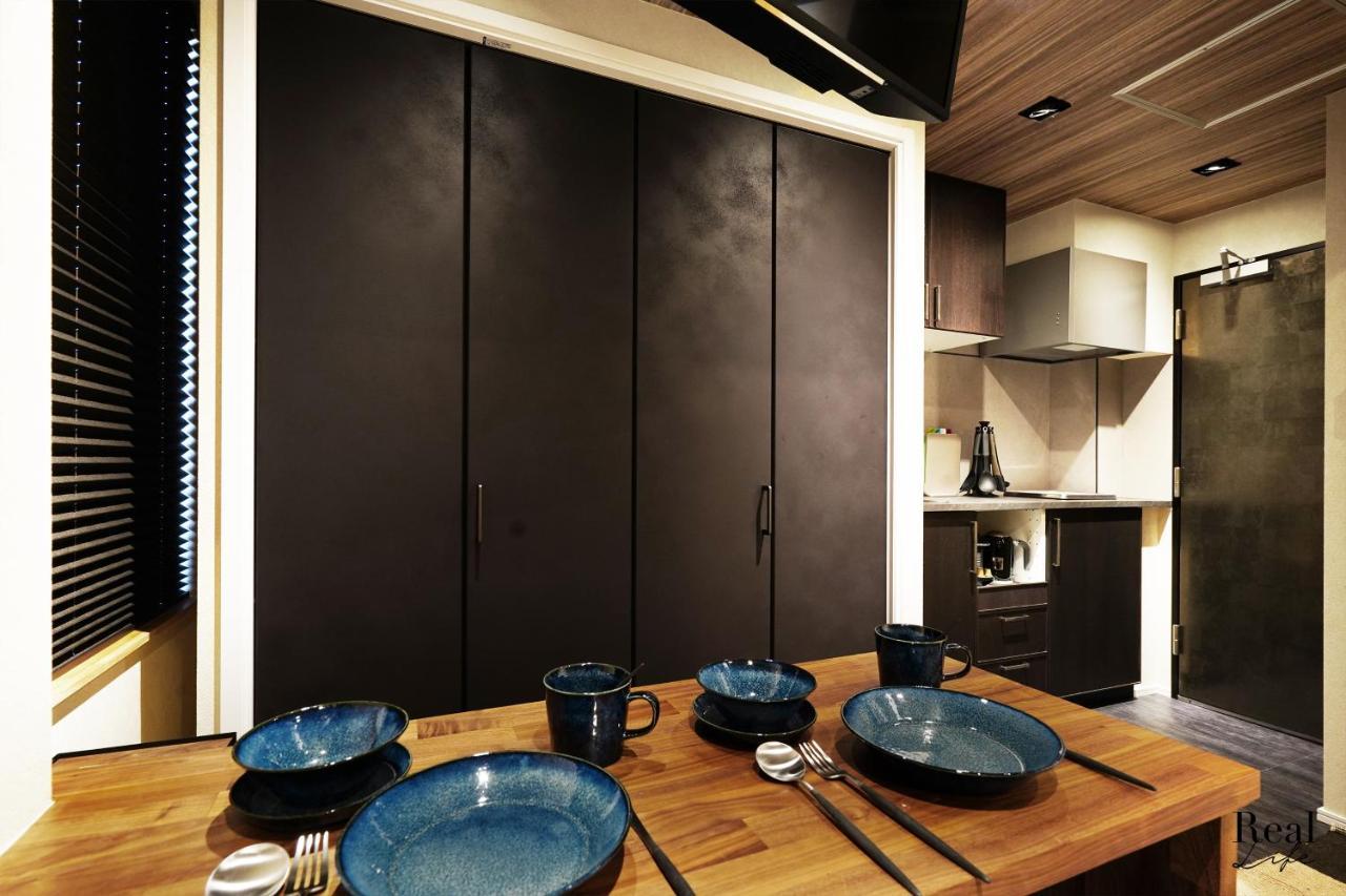 Real Life Sangenjaya Appartement